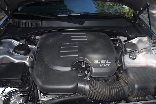 Chrysler 300 engine noise #4